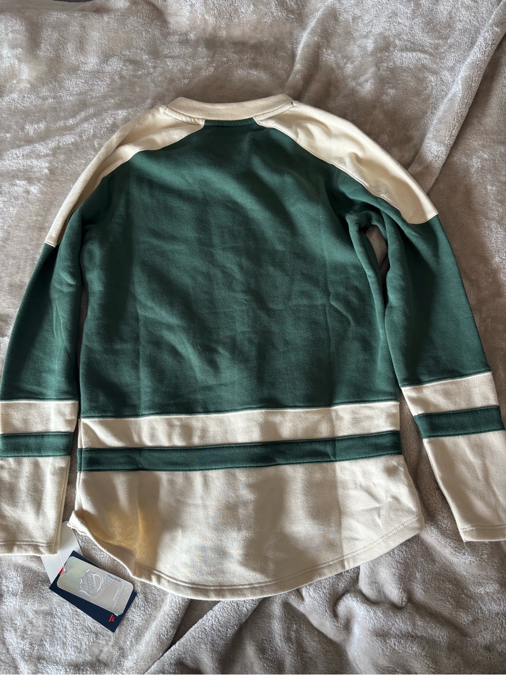 Fanatics Green and Cream Minnesota Wild Lace-Up Crewneck Sweater - Picture 3 of 4